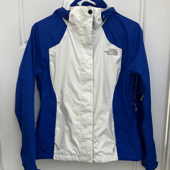The North Face Hyvent Ski Jacket in Blue and White - Picture 1 of 10
